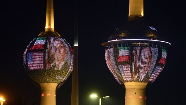 قال ناشطون سعوديون إنه "لولا تدخل الملك فهد لما قدمت القوات الأمريكية إلى تحرير الكويت"