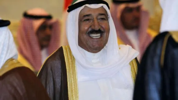 انحاز ترامب علنا إلى صف السعودية والإمارات في بداية الأزمة 