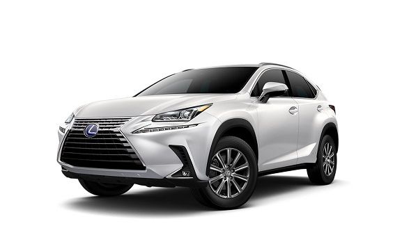 سيحصل العملاء عند شراء سيارة "لكزس NX 300h"، على مجموعة من المزايا، تشمل كفالة تمتد لأربعة أعوام.