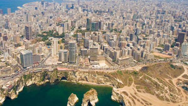 تدنى عدد الزوار الذين دخلوا لبنان خلال الأشهر الأربعة الأولى من السنة بنسبة 15,5% بالمقارنة مع الفترة نفسها من العام الماضي