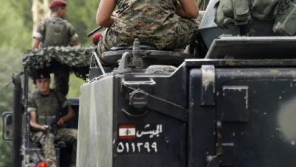 سبعة استونيين جميعهم تقريبا في العقد الثالث من العمر خطفوا في 23 اذار/مارس بعد ان دخلوا لبنان من سوريا 