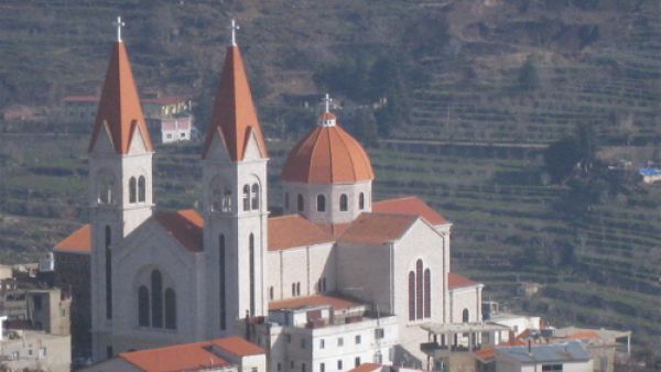 كنيسة مار مارون في لبنان