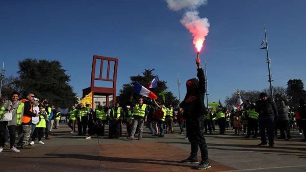 من احتجاجات السترات الصفراء في فرنسا