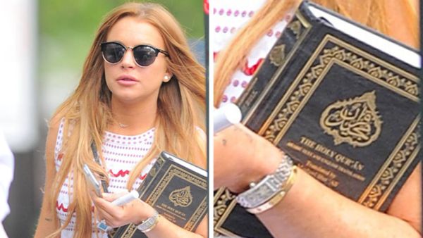 Lindsay was spotted carrying a copy of the Quran in 2015. (Mvslim.com)
