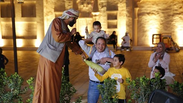 خلال الحدث