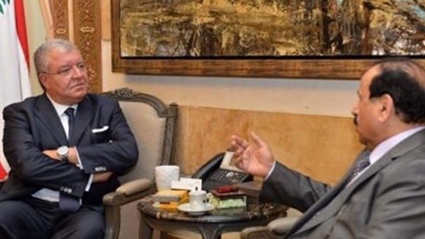 لقاء لمدة ساعتين جمع الوزير اللبناني بالسفير السعودي لإجلاء الأمور - أرشيف