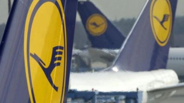 Lufthansa and Air France-KLM will avoid flying over Sinai until a cause of the crash is determined. (Al Bawaba/File)