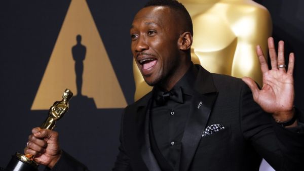 Maheshala Ali accepts his Oscar for Best Supporting Actor in Moonlight. (File photo)