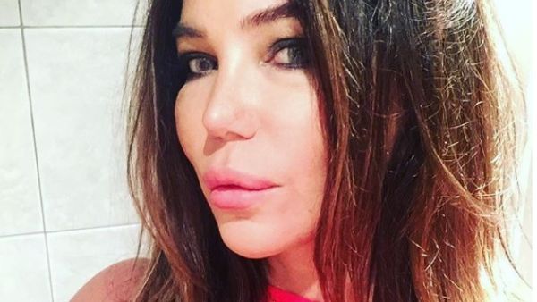 الفنانة مى حريري