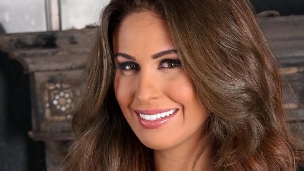 النجمة مي سليم