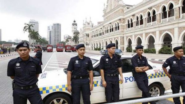 الشرطة الماليزية تحبط هجمات إرهابية خطط لها تنظيم الدولة