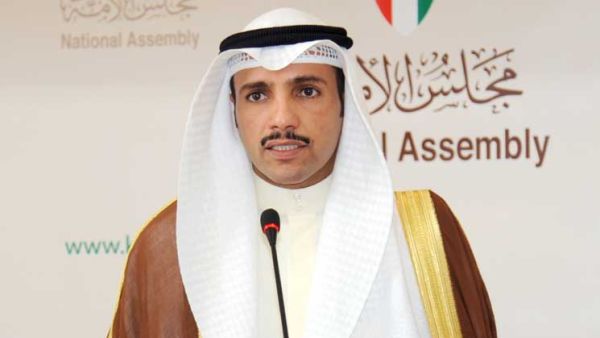 رئيس البرلمان الكويتي يطالب بإجراء انتخابات تشريعية مبكرة