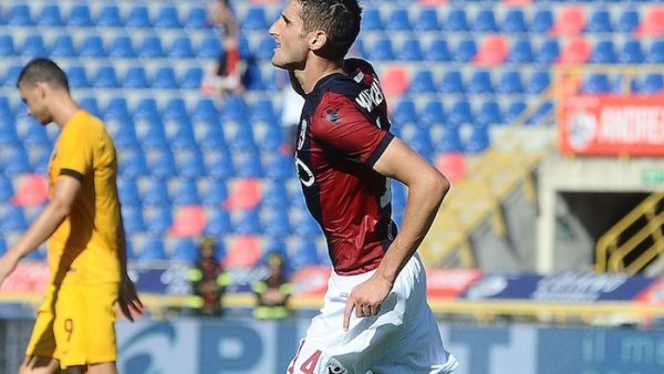 ماتييلو يحتفل بهدفه ماتييلو يحتفل بهدفه