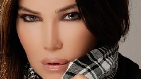 (مؤخرة) مي حريري تثير الجدل!!