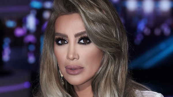 الفنانة اللبنانية مايا دياب