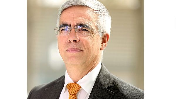 Julian Hawkins, Consulting CEO at Deloitte
