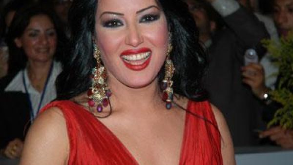 سمية الخشاب
