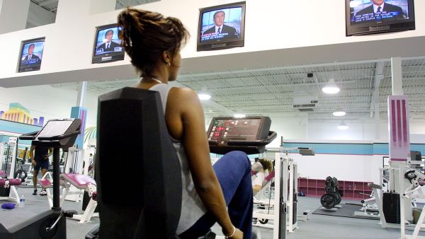 Gyms are public places so one can expect to have complaints- like the choice of music, lighting and temperature