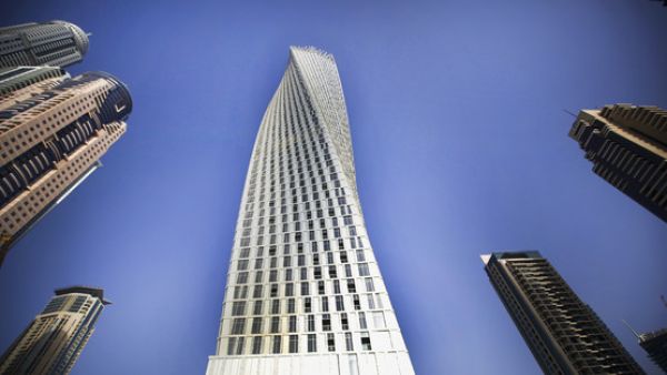 A view of the twisting tower from below. Image courtesy of 7DaysinDubai