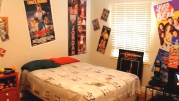 The ultimate 90's room!