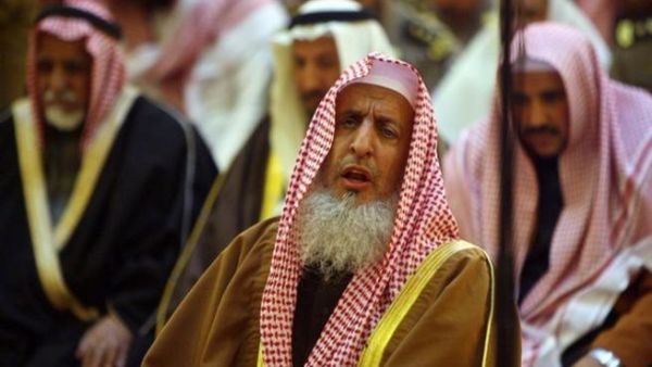 Sheikh Abdul Aziz Al-Asheikh says it is not OK, or Islamic, to kill innocents to defend the faith