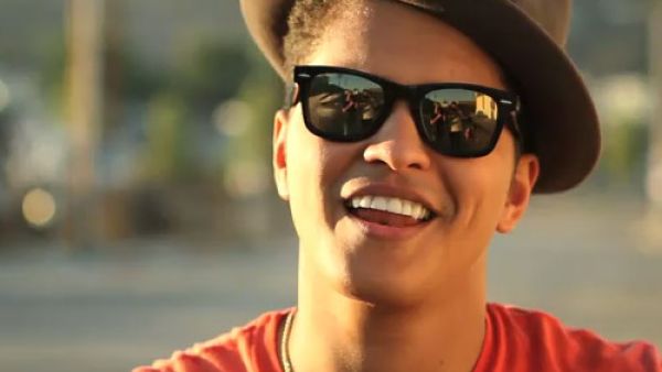 Singer-songwriter Bruno Mars wowed the crowds at Dubai Media City Amphitheatre with a brilliant set on Friday night.