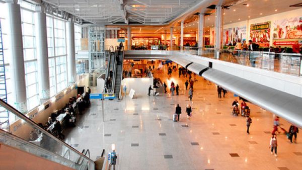 توقع المهندي أن تشهد الدولة نموا كبيرا بوجود مثل هذا المطار الضخم