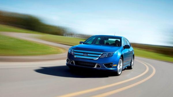 Ford Fusion is even better for 2011 with more safety, technology and convenience offerings Ford Fusion is even better for 2011 with more safety, technology and convenience offerings