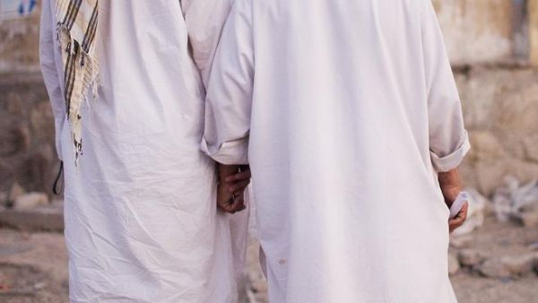 ناشط سعودي يتحدث عن الاف المعتقلين 