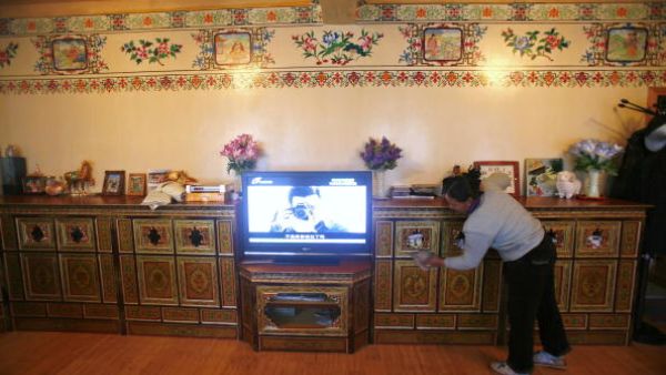 هناك علاقة طردية تربط بين زيادة الوزن وبين حجم الأعمال المنزلية المأجورة التي يقوم بها آخرون بدلاً من ربة المنزل 