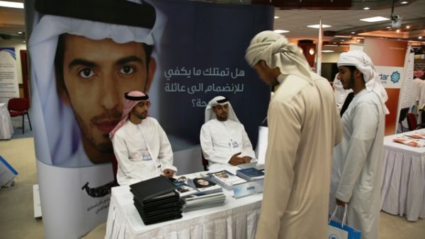 SEHA offered 300 exciting training opportunities for Emirati students as part of its summer employment program SEHA offered 300 exciting training opportunities for Emirati students as part of its summer employment program