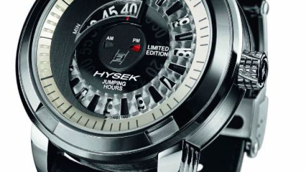 IO Jumping Hour watch 