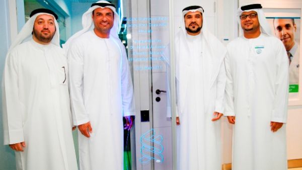 Executives of Standard Chartered Bank and Hamriya Free Zone Authority