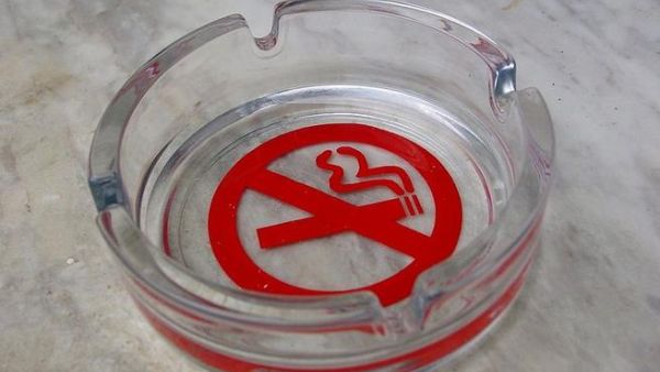 Streak for your rights: smoking ban in Lebanon is distinctly unpopular.