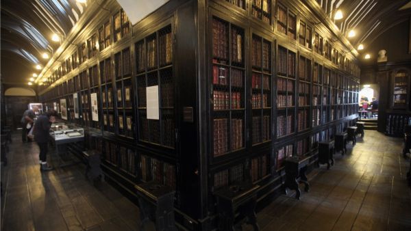 Books, books, books! So many books, so little time! 