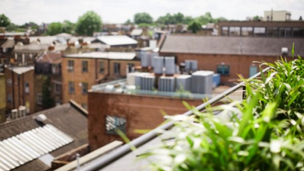 Middle Eastern investors account for 17 percent of investments in London's property market (File Archive)
