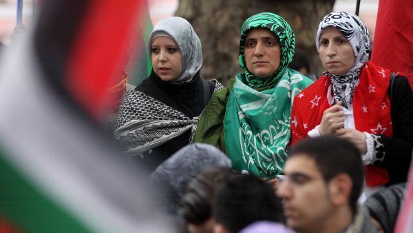 Is Palestinian hunger striker Hana Shalabi's situation turning into the magnitude of Khader Adnan's?