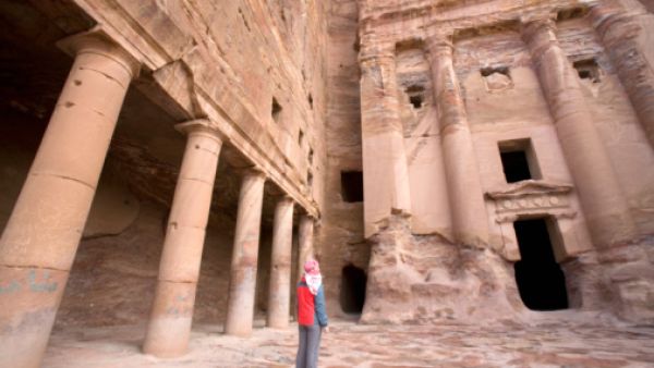 مليار دولار خسائر القطاع السياحي الأردني 