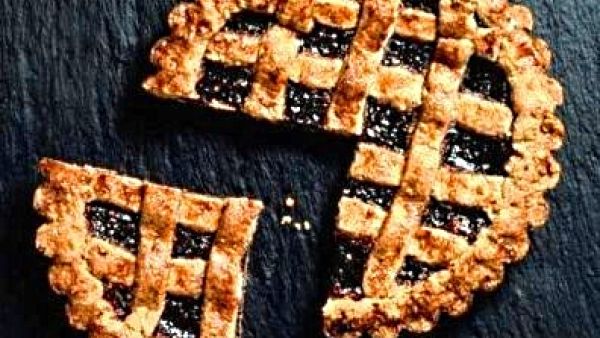 The inequitable division of the Middle East's economic pie has long been at the heart of the region's political and economic woes. 