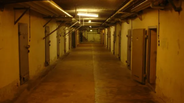 The Central Prison in Sana’a holds 2,500 prisoners.