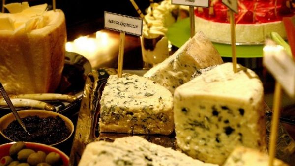 Lobby Lounge Cafe, Cheese Evening