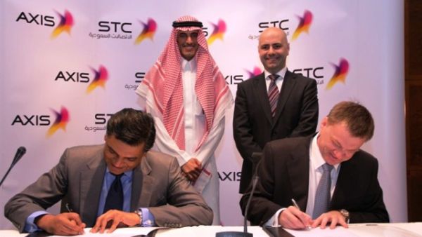 The Indonesian subsidiary of STC completed the signing of a USD 1.2 billion financing deal with a tenor of 7.5 years with local and international financial institutions The Indonesian subsidiary of STC completed the signing of a USD 1.2 billion financing deal with a tenor of 7.5 years with local and international financial institutions