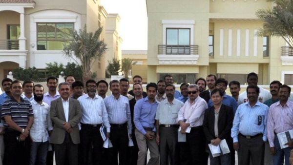 Seminar attendees with Capivest officials at Saar Central