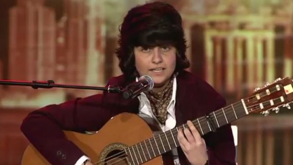  "You were breathtaking. You are still very young but your singing in Arabic is amazing." said Najwa Karam to singer Shamma Hamdan.