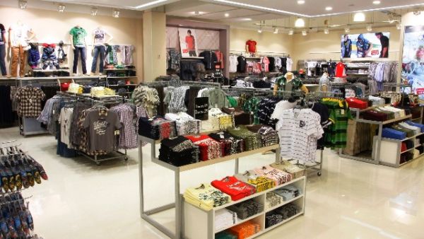 Redtag store in Bahrain City Centre Redtag store in Bahrain City Centre
