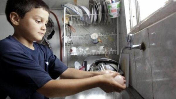 Iraq has awarded a US firm the contract to help manage a water injection plant Iraq has awarded a US firm the contract to help manage a water injection plant