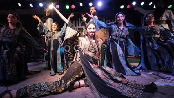 A performance by Taybeh folklore dance group during Taybeh festival in Palestine (Photo: Eloïse Bollack)
