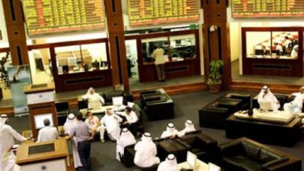 Dubai and Abu Dhabi bourses trade cautiously 