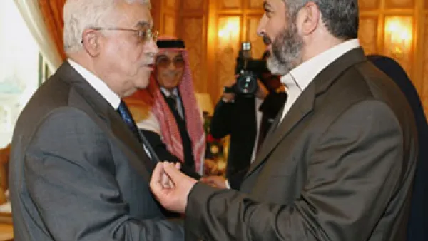 عباس:  جادون في الوصول الى المصالحة