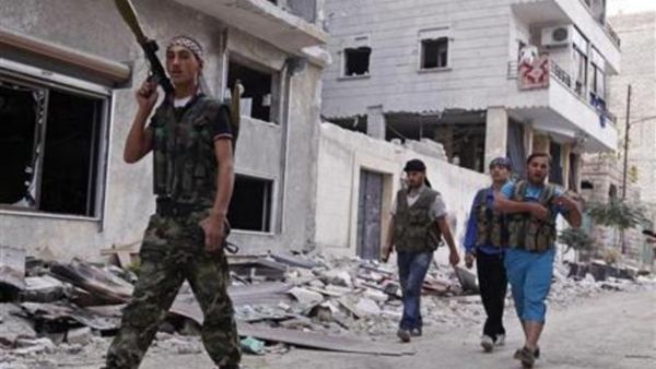 مقاتلون من المعارضة السورية في حلب